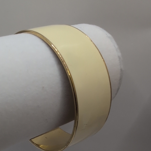 J. Crew Elegant Cream and Gold Bangle - Picture 4 of 6